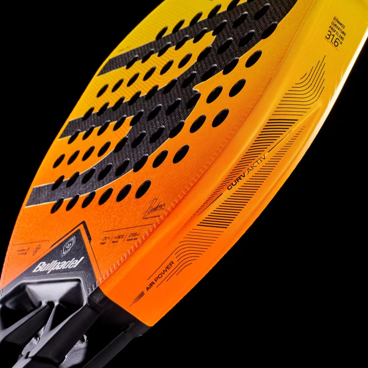 Bullpadel Vertex 05 Geo 2027, angled macro of the face and frame