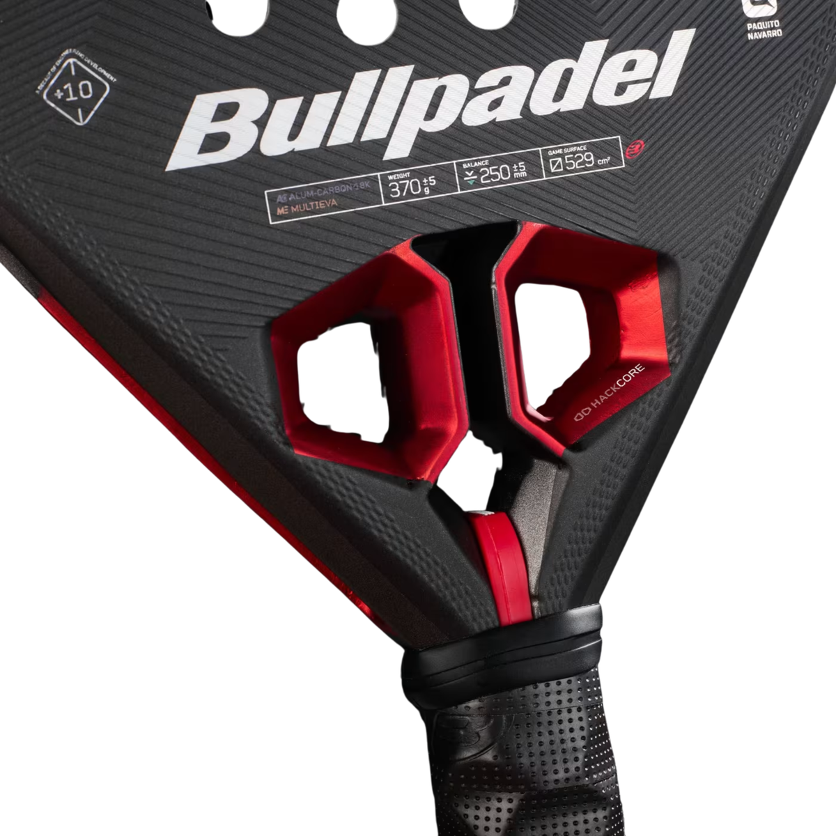 Bullpadel Hack 05 Hybrid 2027, close-up of the Hack Core heart and the spec stamp